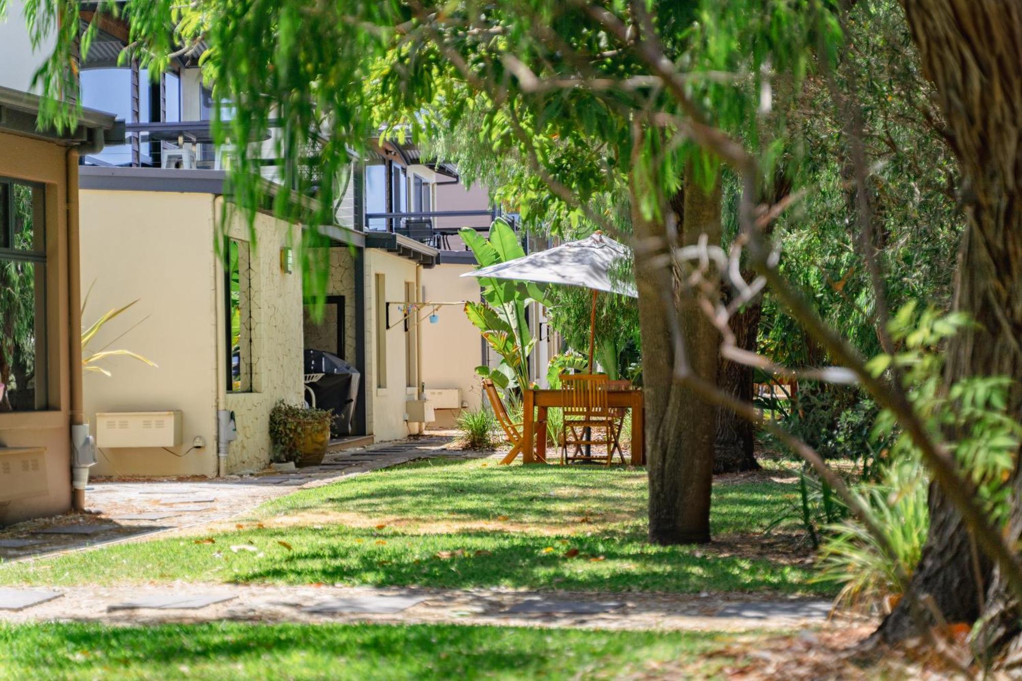 Bay Village Resort Dunsborough Exterior photo